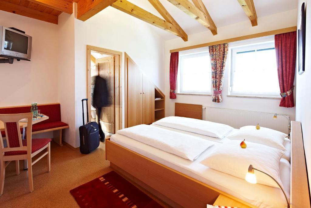 Pension Jageredt Nussbach Extérieur photo