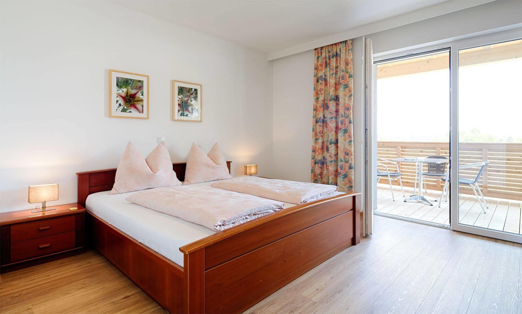 Pension Jageredt Nussbach Extérieur photo